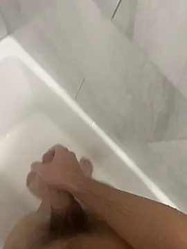 daddyshomeee  online show from March 2026 11:11:02 PM