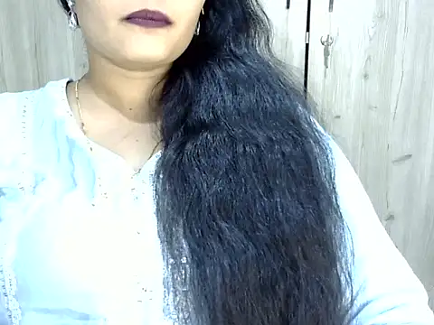 Snapshot of Muskan_Jha chatting on April 2026 03:42:02 PM Muskan Jha online show from April 2026 03:42:02 PM