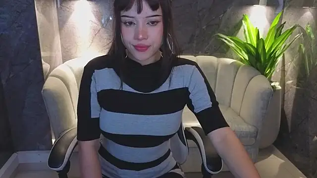 Emily Tx  online show from December 2025 02:52:01 AM