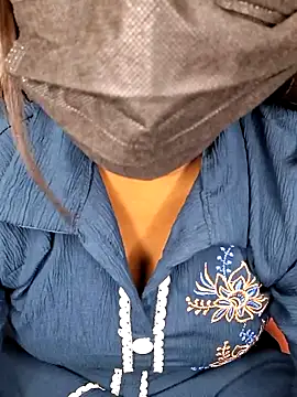 Radhika Deshmukh1 online show from November 2025 04:51:01 PM