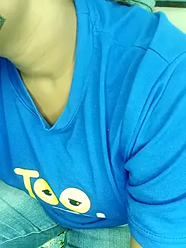 Radhika Deshmukh1 online show from November 2025 06:43:02 PM