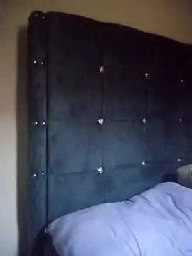 honeypot224 online show from April 2026 03:53:01 AM