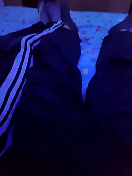 Snapshot of bnnzin chatting on November 2025 11:48:01 PM bnnzin online show from November 2025 11:48:01 PM