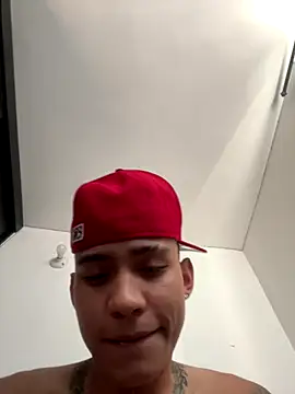 Scott hots69 online show from November 2025 06:35:01 PM