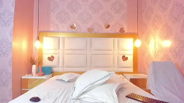 Kendall curves online show from February 2026 07:51:01 AM