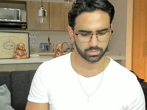 Snapshot of Brad_Martin chatting on November 2025 10:10:01 PM Brad Martin online show from November 2025 10:10:01 PM