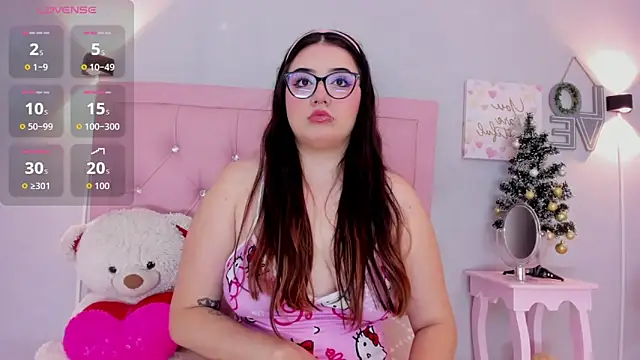 Violeta Morgan  online show from November 2025 12:09:02 PM