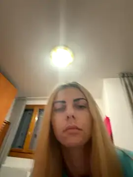 feliciafelon online show from December 2025 05:44:02 PM