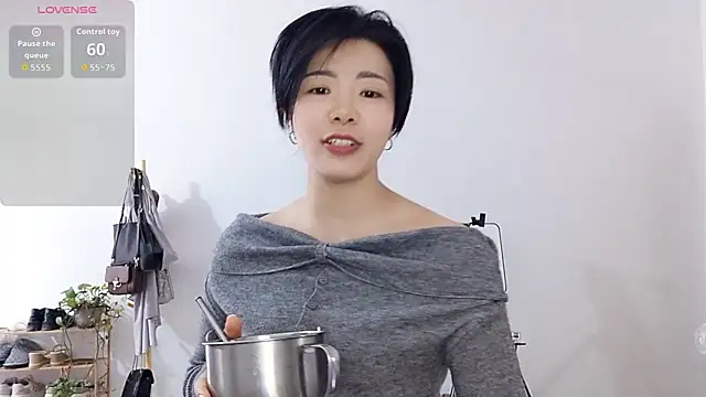 adele8731 online show from December 2025 05:23:01 AM