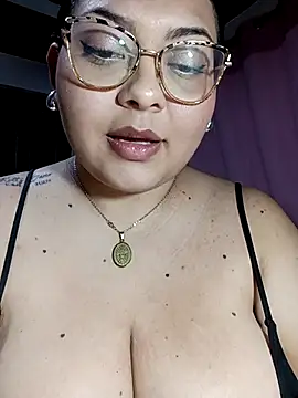 Anna Lucia88 online show from June 2026 06:33:01 AM