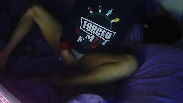 rosiefawnxo online show from November 2025 07:03:02 AM