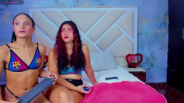 TrioPecadoVIP online show from November 2025 06:45:02 AM