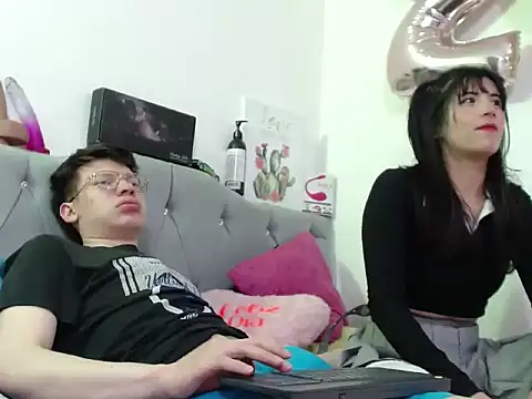 Snapshot of NAOMI-SENSUAL chatting on November 2025 02:55:02 AM NAOMI-SENSUAL online show from November 2025 02:55:02 AM