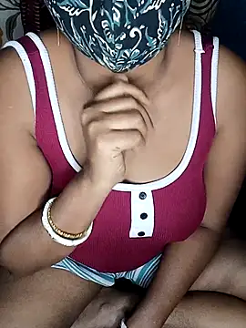 arpitaroy0 online show from November 2025 02:17:02 PM