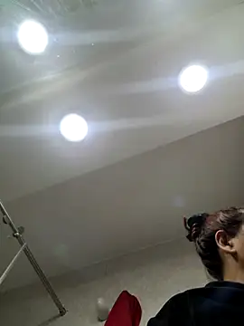 Snapshot of Scarlet_curly chatting on November 2025 09:02:02 AM Scarlet curly online show from November 2025 09:02:02 AM