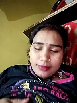 Snapshot of Sexi_soniy432 chatting on November 2025 08:10:01 PM Sexi soniy432 online show from November 2025 08:10:01 PM