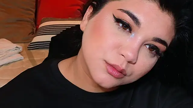 Snapshot of SpicyCarlaXX chatting on May 2026 07:52:01 PM SpicyCarlaXX online show from May 2026 07:52:01 PM