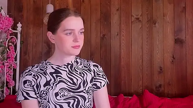 CathrineBinnie online show from December 2025 08:59:02 PM