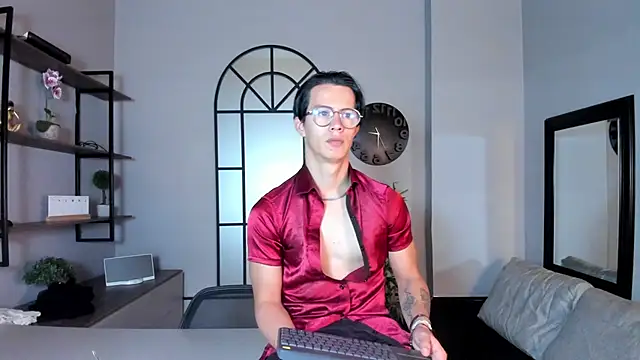 Brandon starkk online show from November 2025 12:00:02 PM