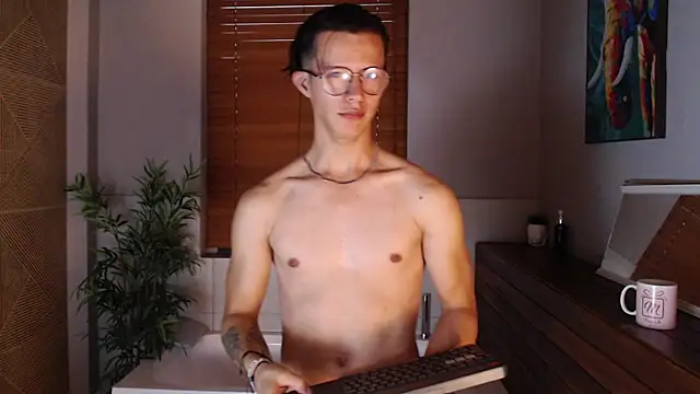 Brandon starkk online show from December 2025 12:36:01 PM