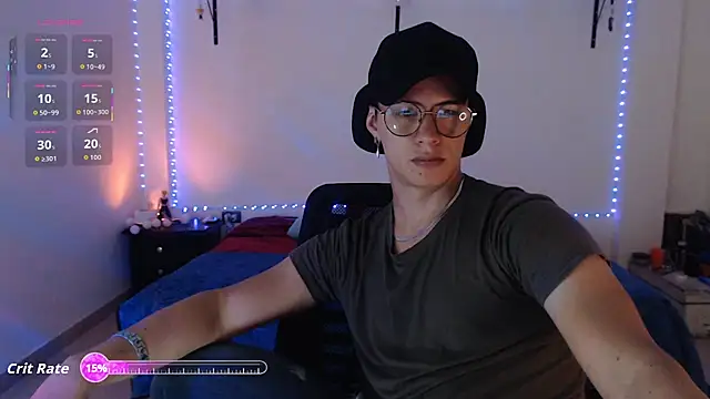 Snapshot of Brandon_starkk chatting on July 2026 01:20:02 AM Brandon starkk online show from July 2026 01:20:02 AM
