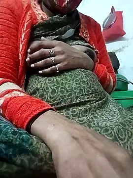 Anushasharma89 online show from February 2026 11:41:01 PM