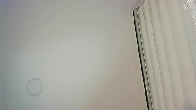 Charlotte Williams 1 online show from November 2025 12:26:01 PM