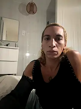 zinalastar online show from November 2025 06:19:02 PM