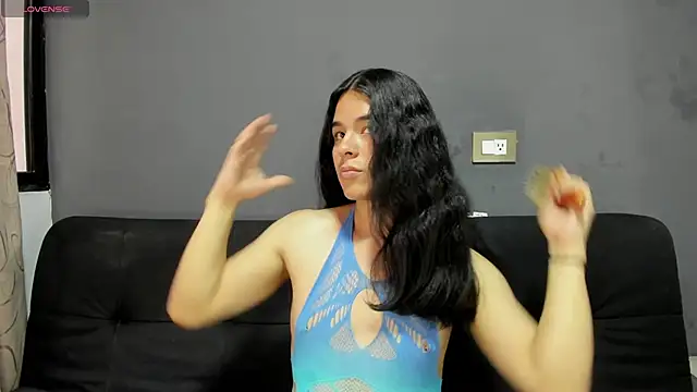 Snapshot of Angel-umbra chatting on November 2025 07:46:02 PM Angel-umbra online show from November 2025 07:46:02 PM