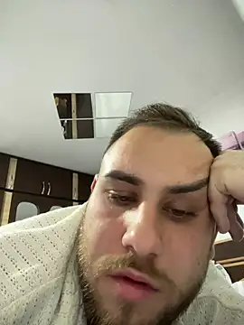 Snapshot of Andreiandu23 chatting on April 2026 07:07:02 PM Andreiandu23 online show from April 2026 07:07:02 PM