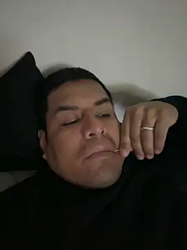 Snapshot of Pelotas2000 chatting on November 2025 06:30:02 PM Pelotas2000 online show from November 2025 06:30:02 PM