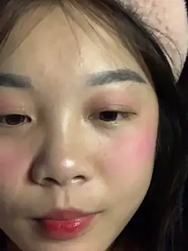 Baa-bee22 online show from December 2025 07:52:01 PM