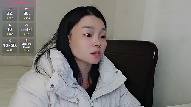 Aggie31 online show from November 2025 03:34:01 AM