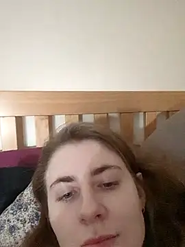 hotwetvix online show from November 2025 09:20:02 AM