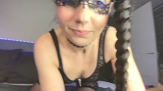 Tini squirt online show from March 2026 09:30:01 PM