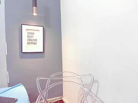 Snapshot of Xelena_Kiss chatting on November 2025 01:10:02 PM Xelena Kiss online show from November 2025 01:10:02 PM