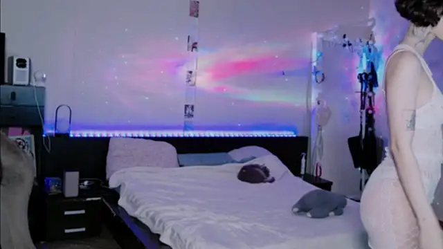 Snapshot of Ebfaafret chatting on November 2025 04:12:01 AM Ebfaafret online show from November 2025 04:12:01 AM