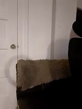 Snapshot of Nusii_pooh chatting on November 2025 02:10:02 PM Nusii pooh online show from November 2025 02:10:02 PM