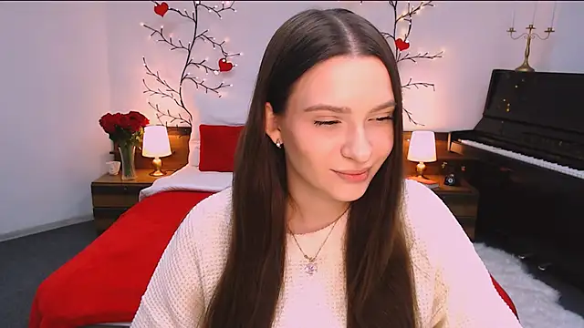 charming berry online show from November 2025 01:11:01 PM