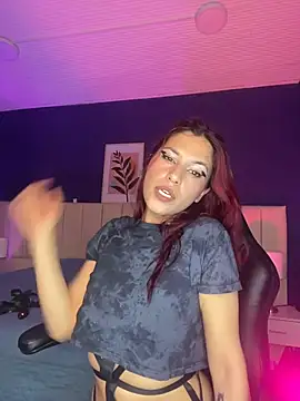  MissFortune   online show from December 2025 12:21:02 PM