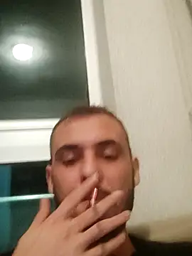 Snapshot of berkkderlerr chatting on November 2025 03:56:02 PM berkkderlerr online show from November 2025 03:56:02 PM