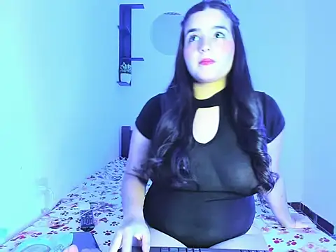 Babyhoney18 online show from December 2025 06:24:02 PM