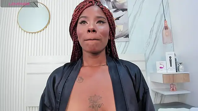 Afro Luna online show from December 2025 11:26:02 AM