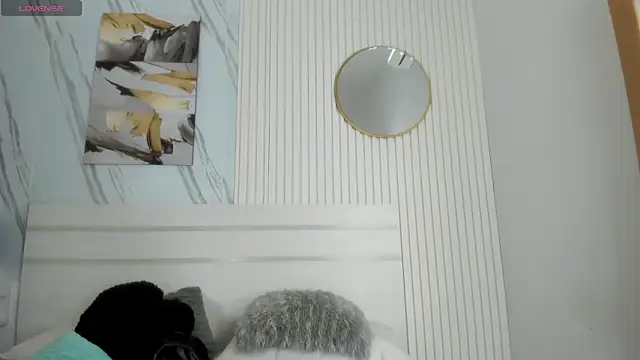 Afro Luna online show from April 2026 11:09:01 AM