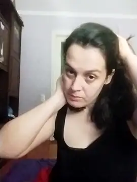 Liliakis online show from December 2025 08:36:02 PM