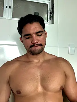 Snapshot of bigodeforte chatting on November 2025 02:21:01 PM bigodeforte online show from November 2025 02:21:01 PM