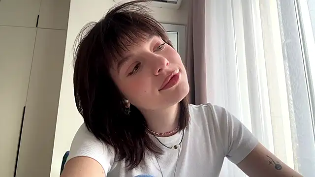 Snapshot of LollySimes chatting on November 2025 09:31:01 AM LollySimes online show from November 2025 09:31:01 AM