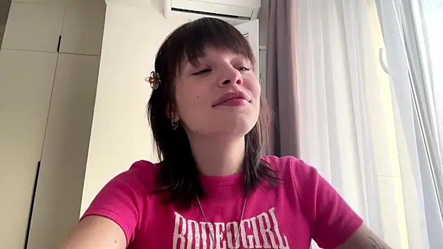 Snapshot of LollySimes chatting on November 2025 09:53:01 AM LollySimes online show from November 2025 09:53:01 AM