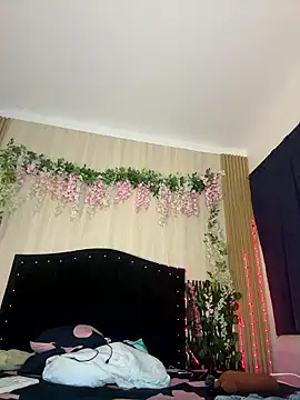 ArielleMillerr- online show from January 2026 06:22:01 PM