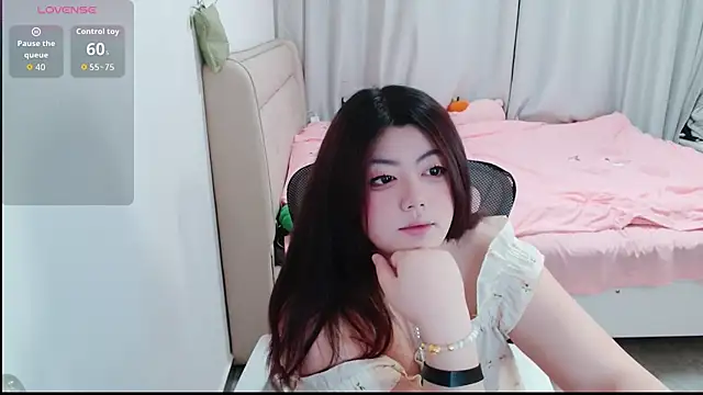 Love-paofu online show from November 2025 08:01:01 PM